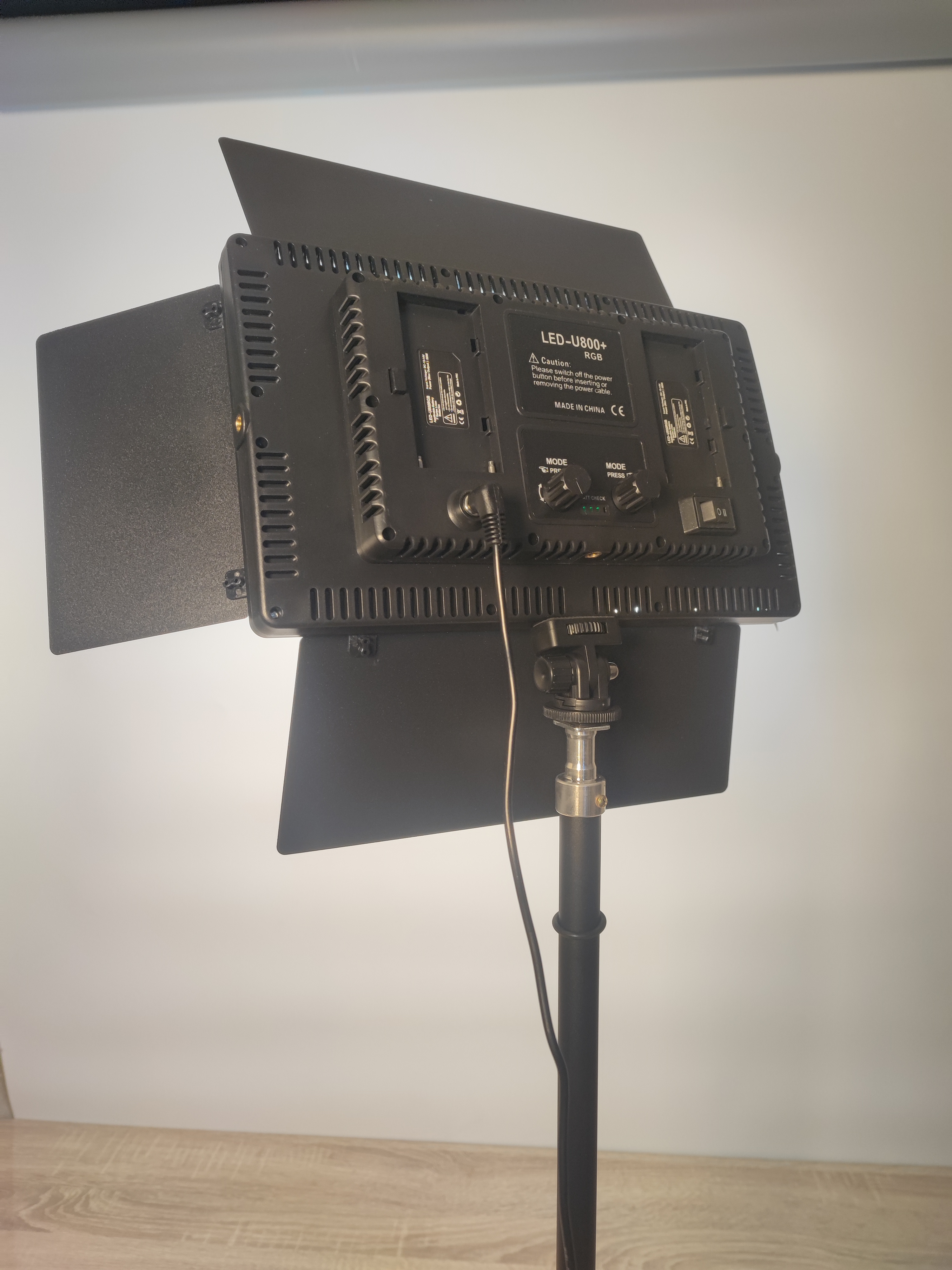 LED 800 RGB