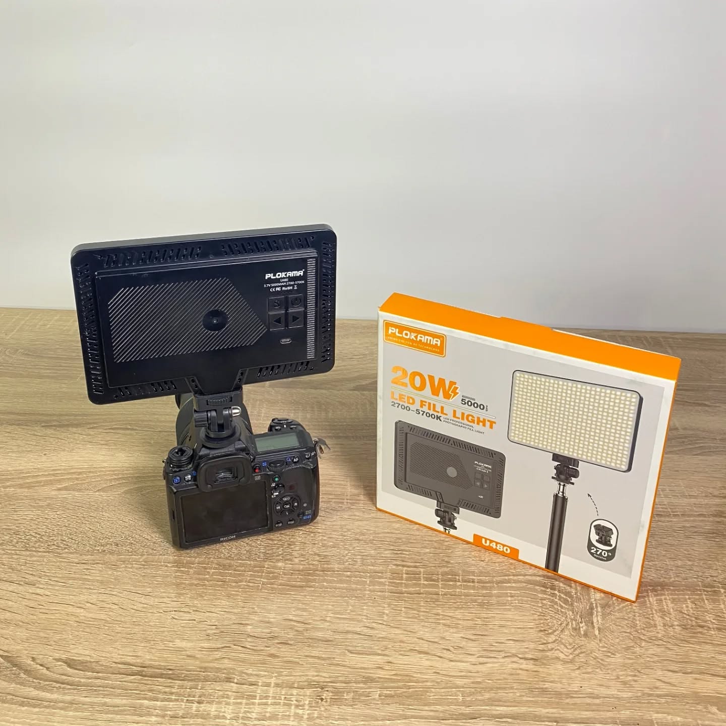 PLOKAMA U480 Panneau LED