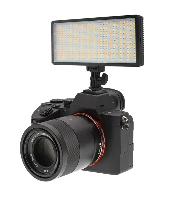 TORCHE LED CAMERA VARICOLOR / LED-416 + 2batt et chargeur